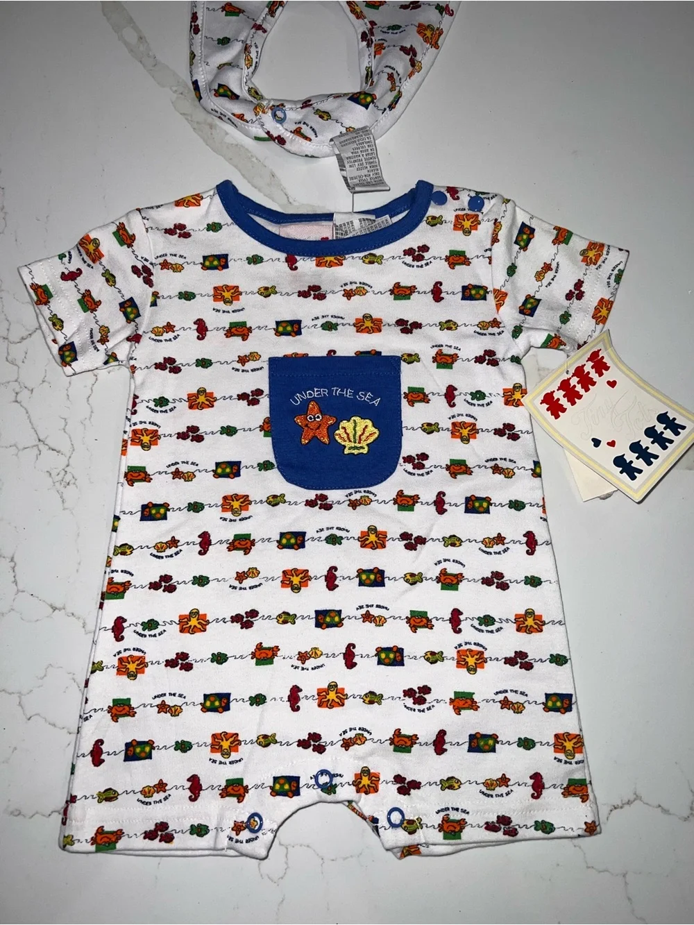 Vintage Blue & White Crab Bib and Short-Sleeve Pajama Set - Kids